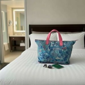 Lilly Pulitzer Getaway Packable Tote